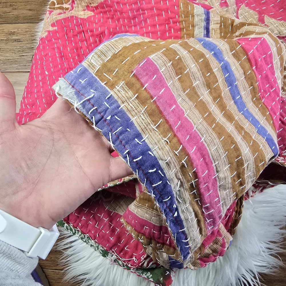Kantha Quilted Blanket 55×85 - Picture 12 of 16